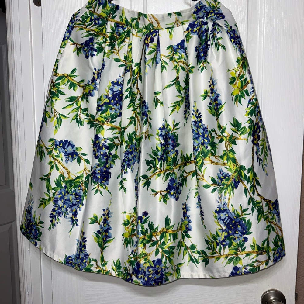 Floral A-Line Skirt - White and Blue